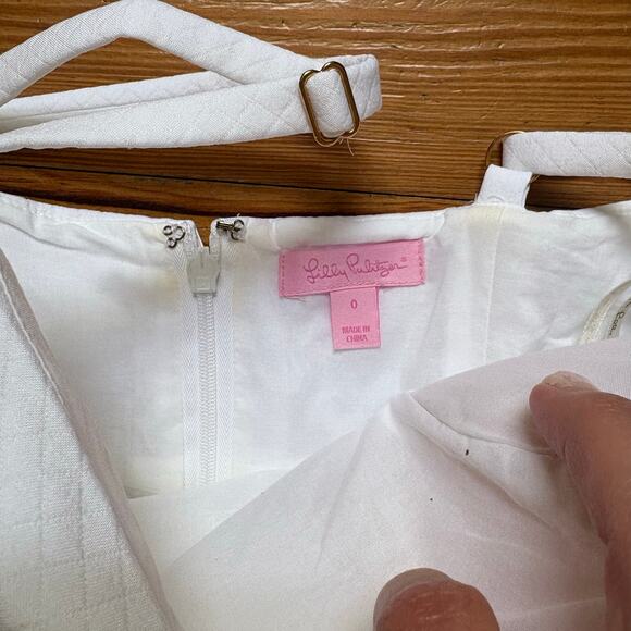 Lilly Pulitzer white quilted gold pineapple trim sleeveless dress SIZE 0 - Picture 3 of 6